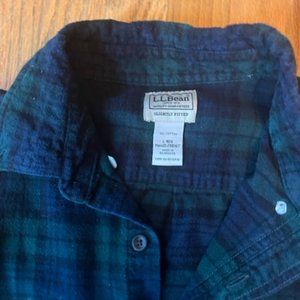 L.L. Bean Blackwatch Plaid Button-Down Flannel Green Black Size Large Reg. Men's